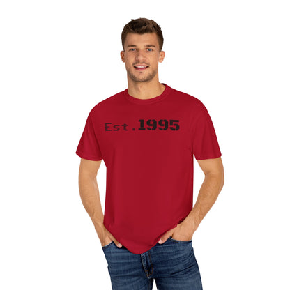 Vintage Est. 1995 T-Shirt, Retro Unisex Tee, Perfect Gift for Birthdays, Casual Wear, Nostalgic Apparel - TRV
