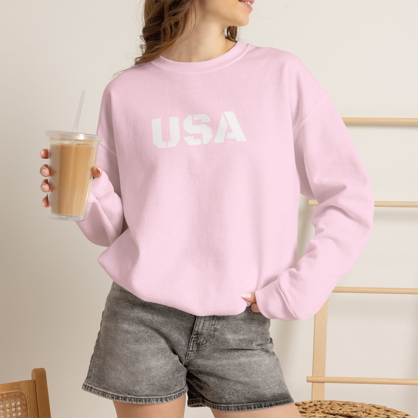 Cozy USA Unisex Crewneck Sweatshirt | Perfect Layering Piece for Every Season | Great Gift for Him/Her | Trendy Style for Casual Outings