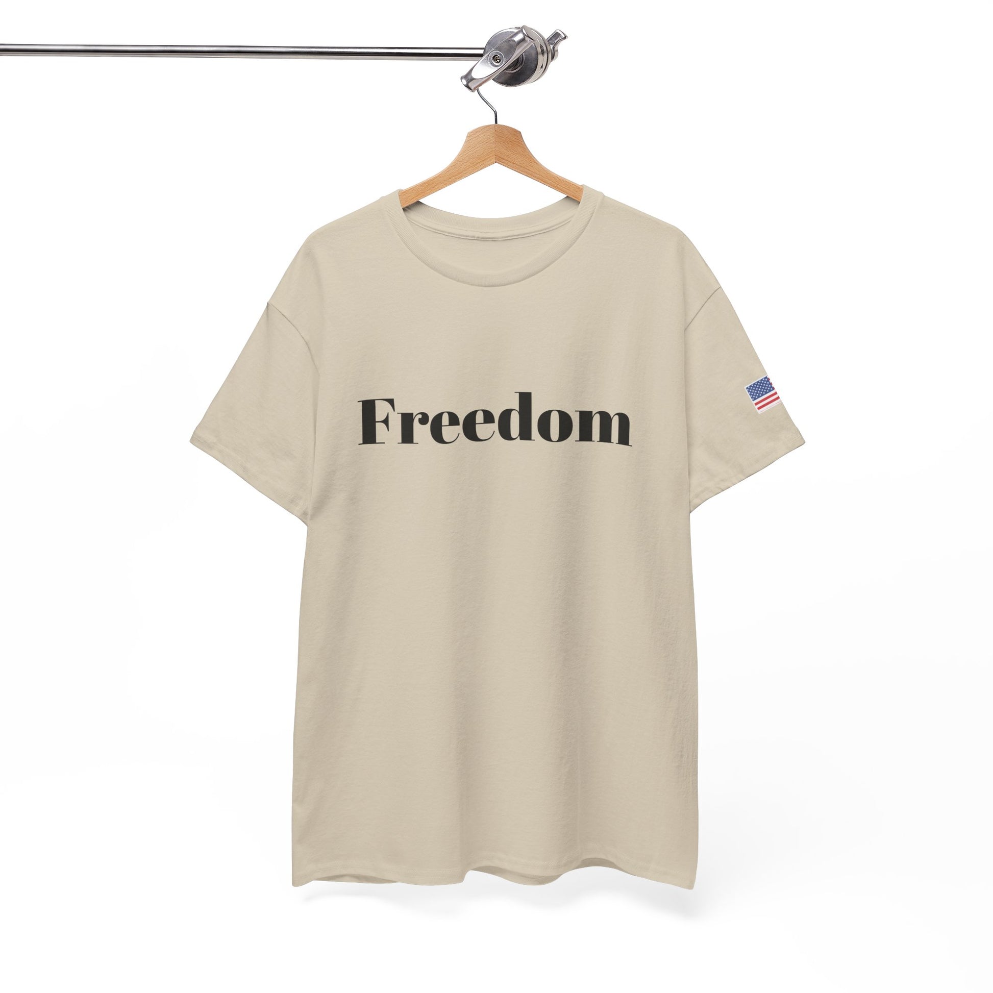 Freedom script tee | T-Shirt, American flag sleeve - TRV