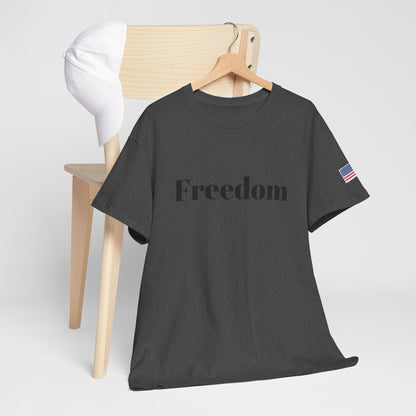 Freedom script tee | T-Shirt, American flag sleeve - TRV