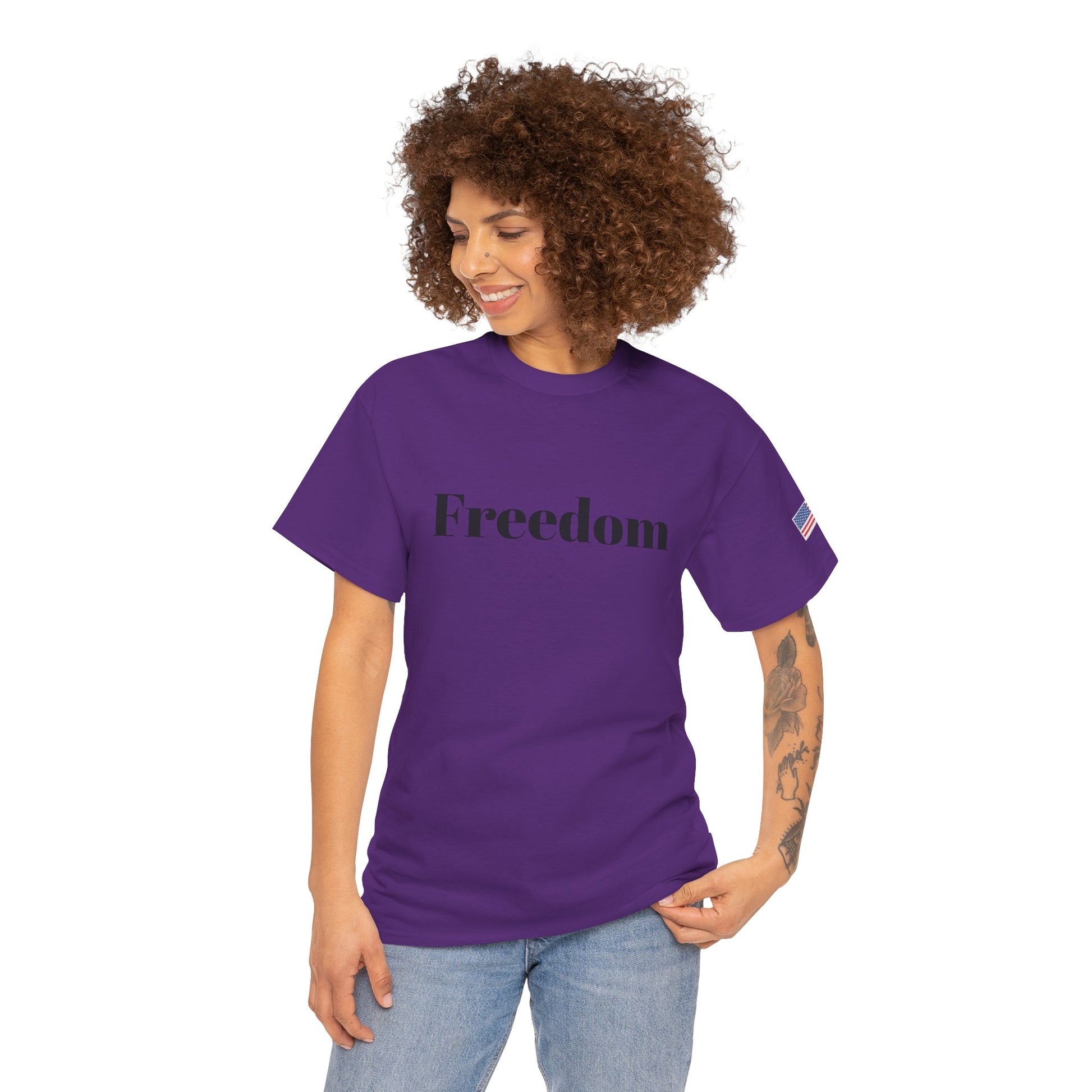 Freedom script tee | T-Shirt, American flag sleeve - TRV