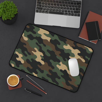 Camouflage Desk Mat - Stylish Workspace Decor, Gamer Mouse Pad, Home Office Accessory, Military Theme, Durable and Functional - TRV
