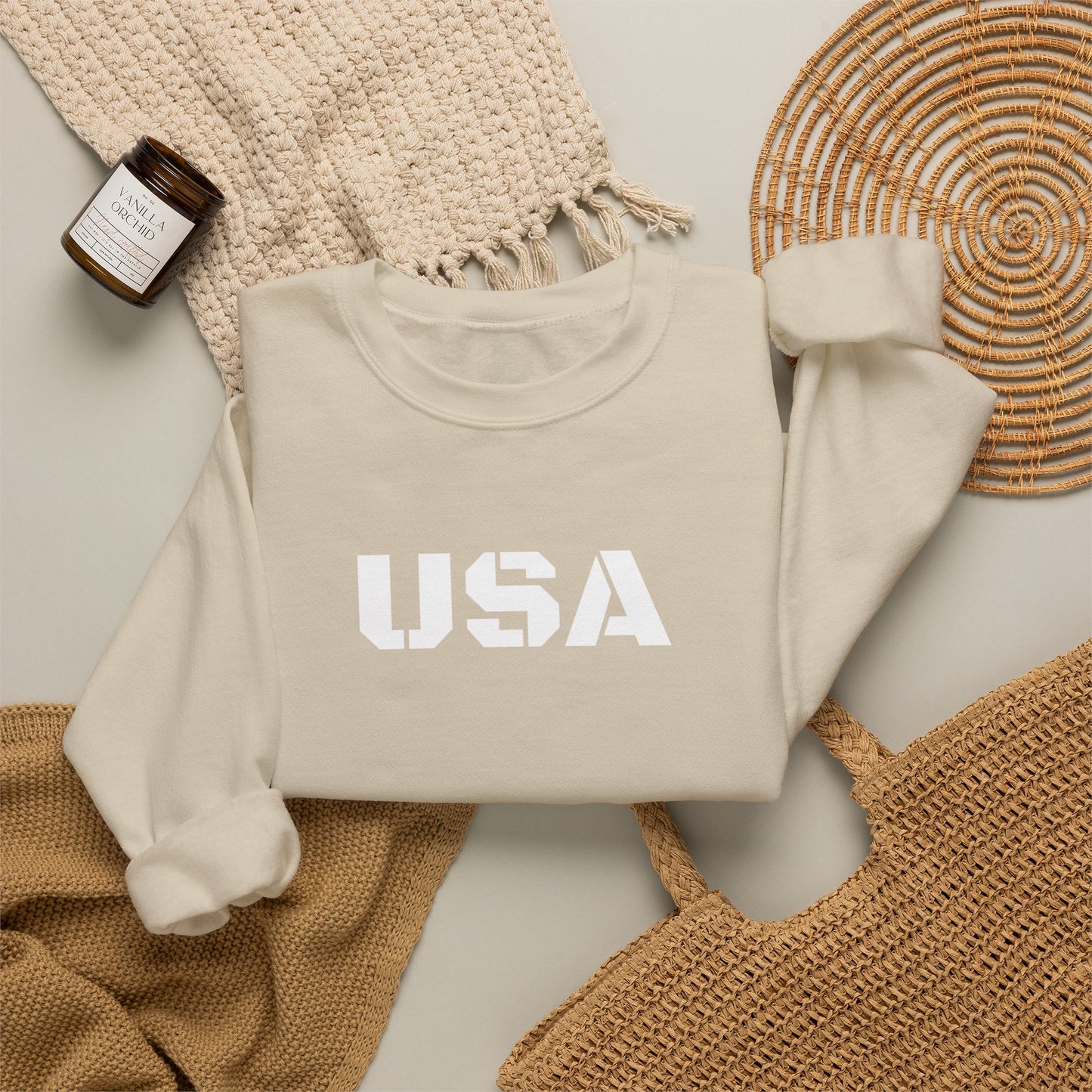 Cozy USA Unisex Crewneck Sweatshirt | Perfect Layering Piece for Every Season | Great Gift for Him/Her | Trendy Style for Casual Outings