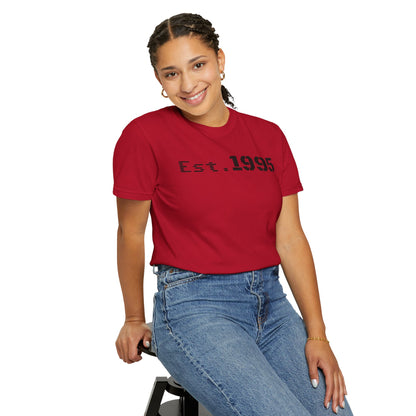 Vintage Est. 1995 T-Shirt, Retro Unisex Tee, Perfect Gift for Birthdays, Casual Wear, Nostalgic Apparel - TRV