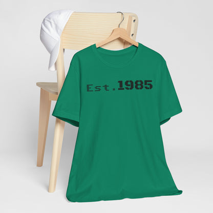 Est. 1985 Vintage Unisex Tee, Retro Birthday T-Shirt, Perfect Gift for 1980s Lovers, Casual Apparel, Timeless Style