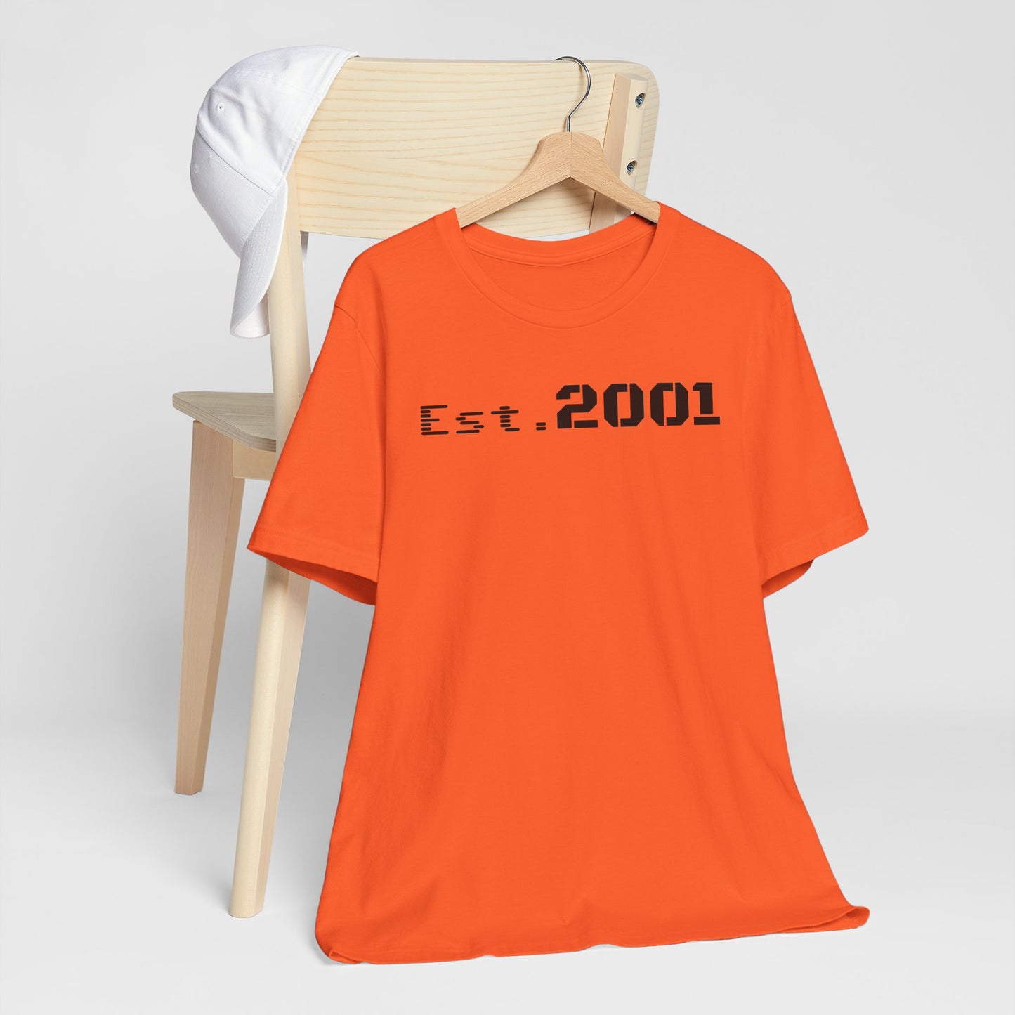 Est. 2001 Unisex Tee - Timeless Casual Wear, Birthday Gift, Nostalgic Fashion, Everyday Comfort, Trendy Streetwear