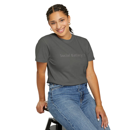 Social Battery 1% T-shirt | Introvert Funny Text Tee