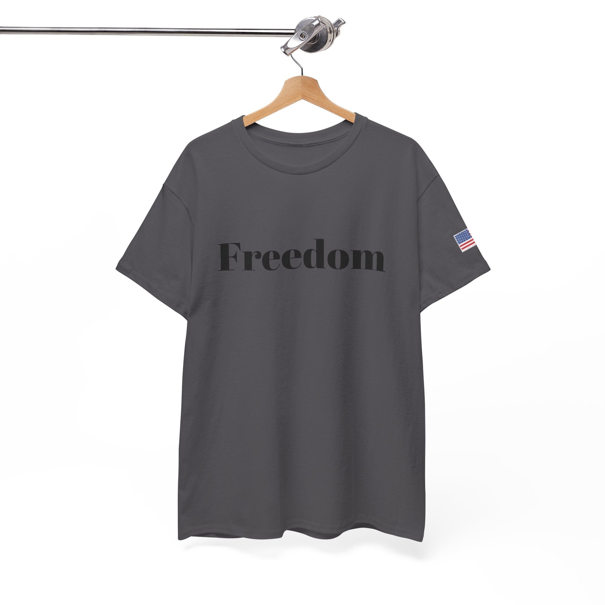 Freedom script tee | T-Shirt, American flag sleeve - TRV