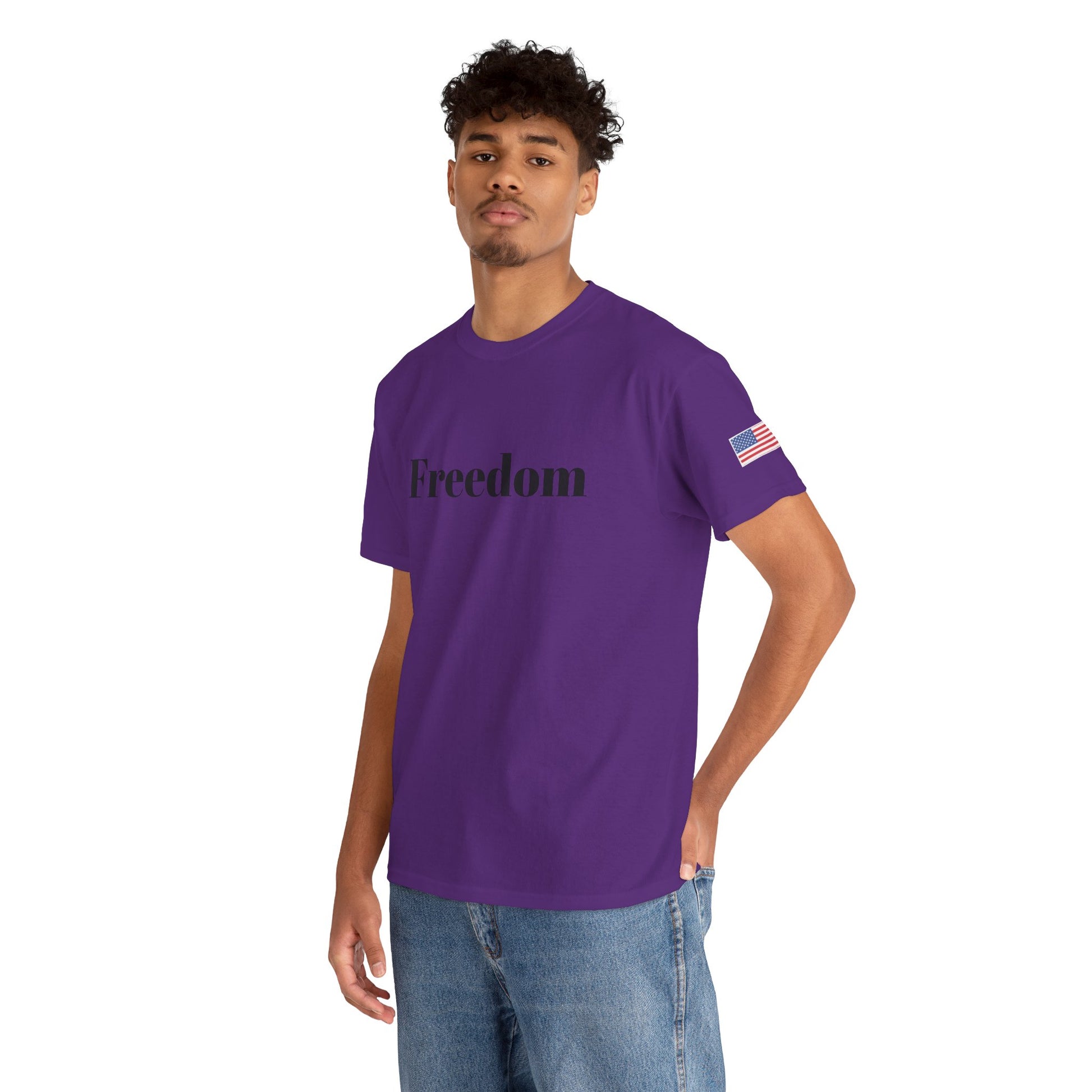 Freedom script tee | T-Shirt, American flag sleeve - TRV