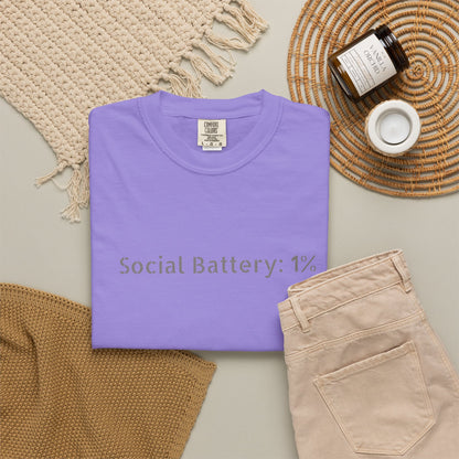 Social Battery 1% T-shirt | Introvert Funny Text Tee