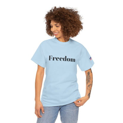 Freedom script tee | T-Shirt, American flag sleeve - TRV