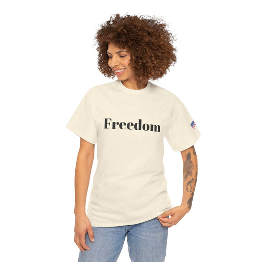 Freedom script tee | T-Shirt, American flag sleeve - TRV