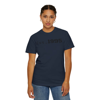 Vintage Est. 1995 T-Shirt, Retro Unisex Tee, Perfect Gift for Birthdays, Casual Wear, Nostalgic Apparel - TRV
