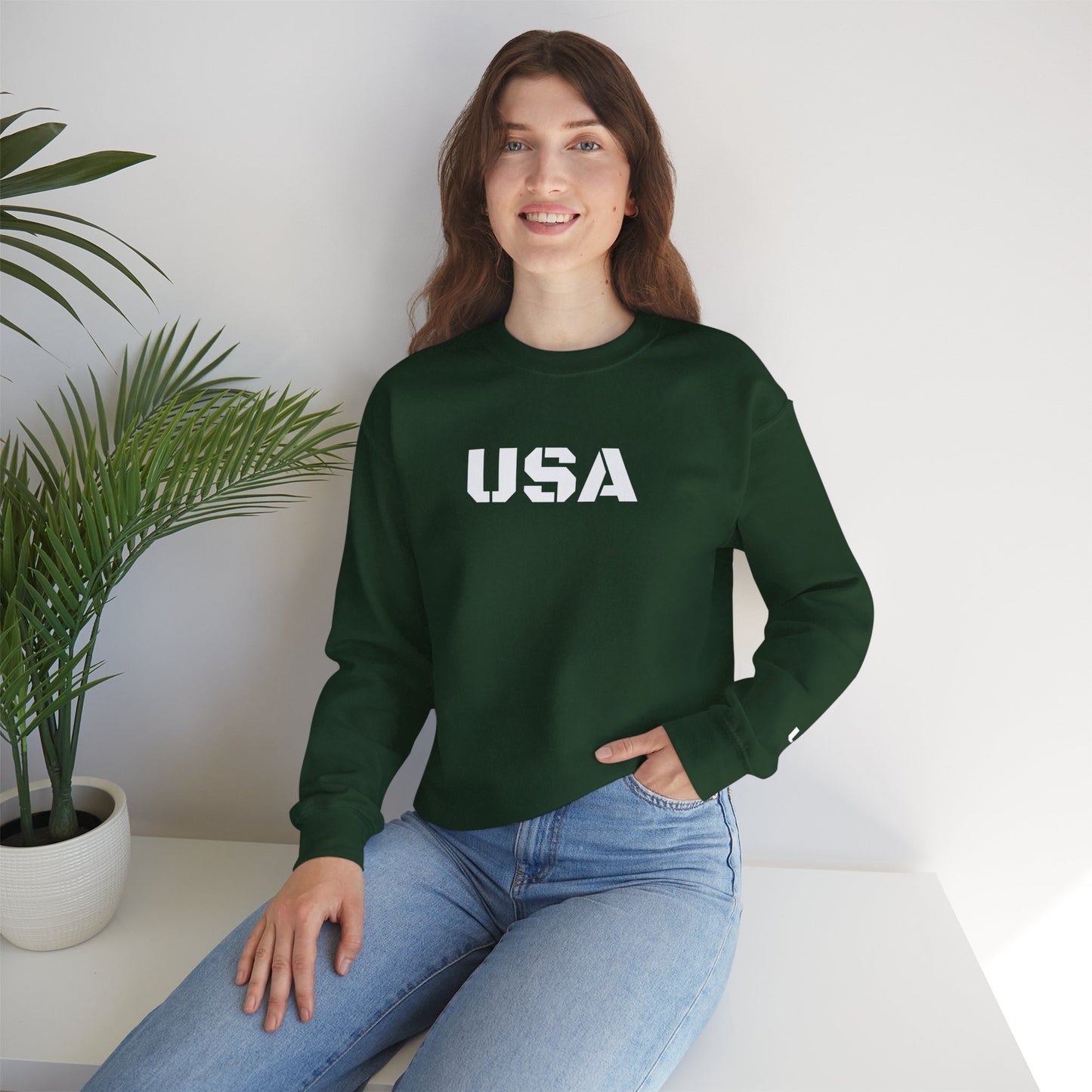 Cozy USA Unisex Crewneck Sweatshirt | Perfect Layering Piece for Every Season | Great Gift for Him/Her | Trendy Style for Casual Outings