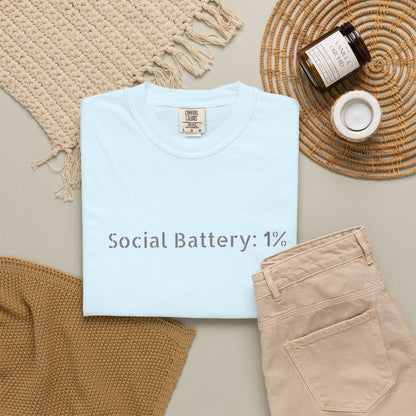 Social Battery 1% T-shirt | Introvert Funny Text Tee