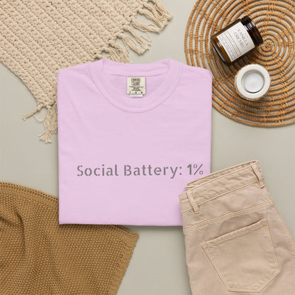 Social Battery 1% T-shirt | Introvert Funny Text Tee