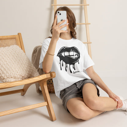 Edgy Graphic Tee - Dripping Lips Design - Unisex Heavy Cotton Tee