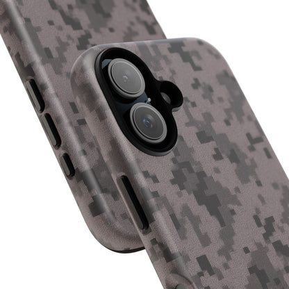 Tough Cases, Army Camouflage Phone Case, Military Style, Durable Cover, Gift for Soldiers, Outdoor Adventure, Rugged Protection - TRV