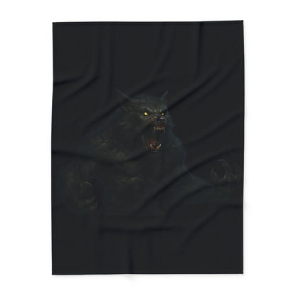 Fierce Werewolf Arctic Fleece Blanket, Cozy Blanket for Horror Lovers, Gifts for Halloween, Warm Throw for Movie Night