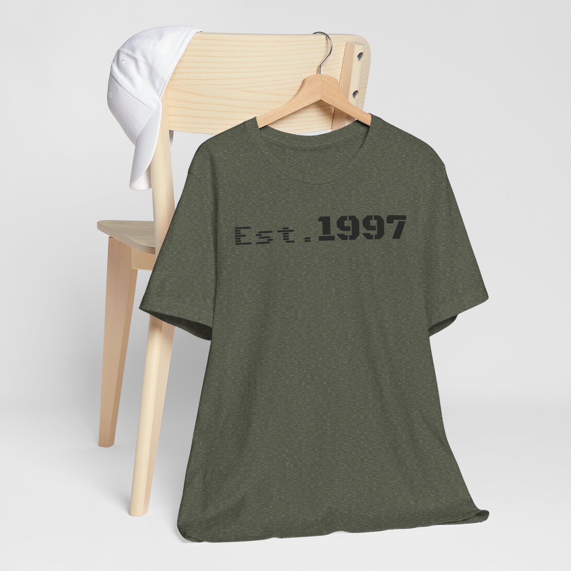 Vintage Est. 1997 Unisex Tee, Gift for Birthdays, Celebrations, Casual Wear, Retro Fashion, Cool Graphic T-Shirt - TRV