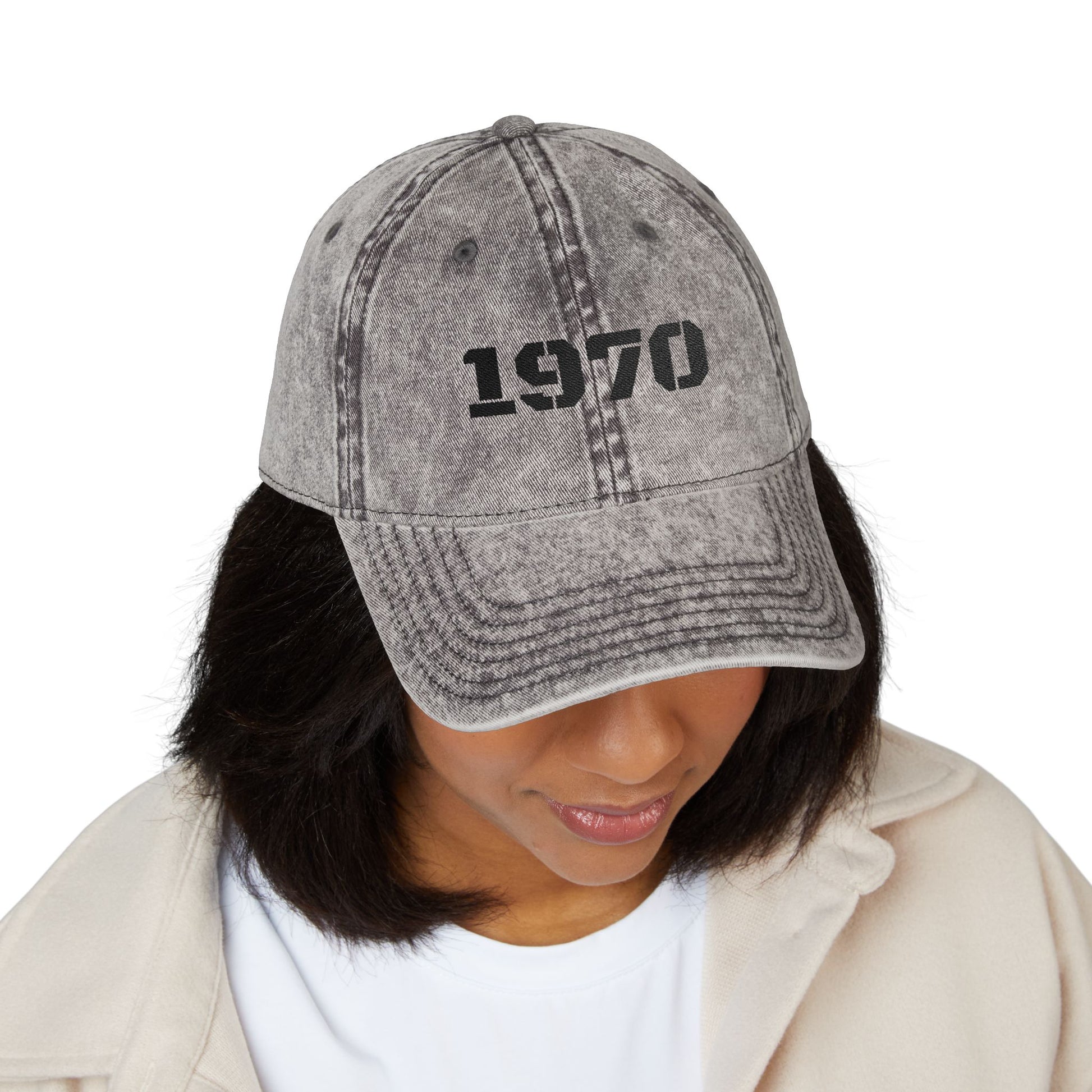 Vintage Embroidered Cap, Retro Baseball Hat, 70s Style Headwear, Gift for Dad, Casual Fashion Accessory - TRV