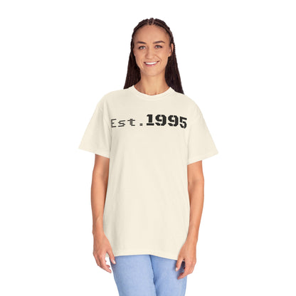 Vintage Est. 1995 T-Shirt, Retro Unisex Tee, Perfect Gift for Birthdays, Casual Wear, Nostalgic Apparel - TRV