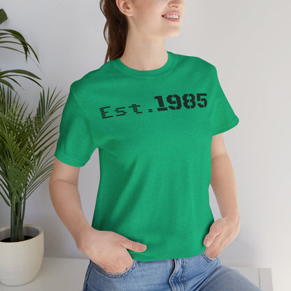Est. 1985 Vintage Unisex Tee, Retro Birthday T-Shirt, Perfect Gift for 1980s Lovers, Casual Apparel, Timeless Style