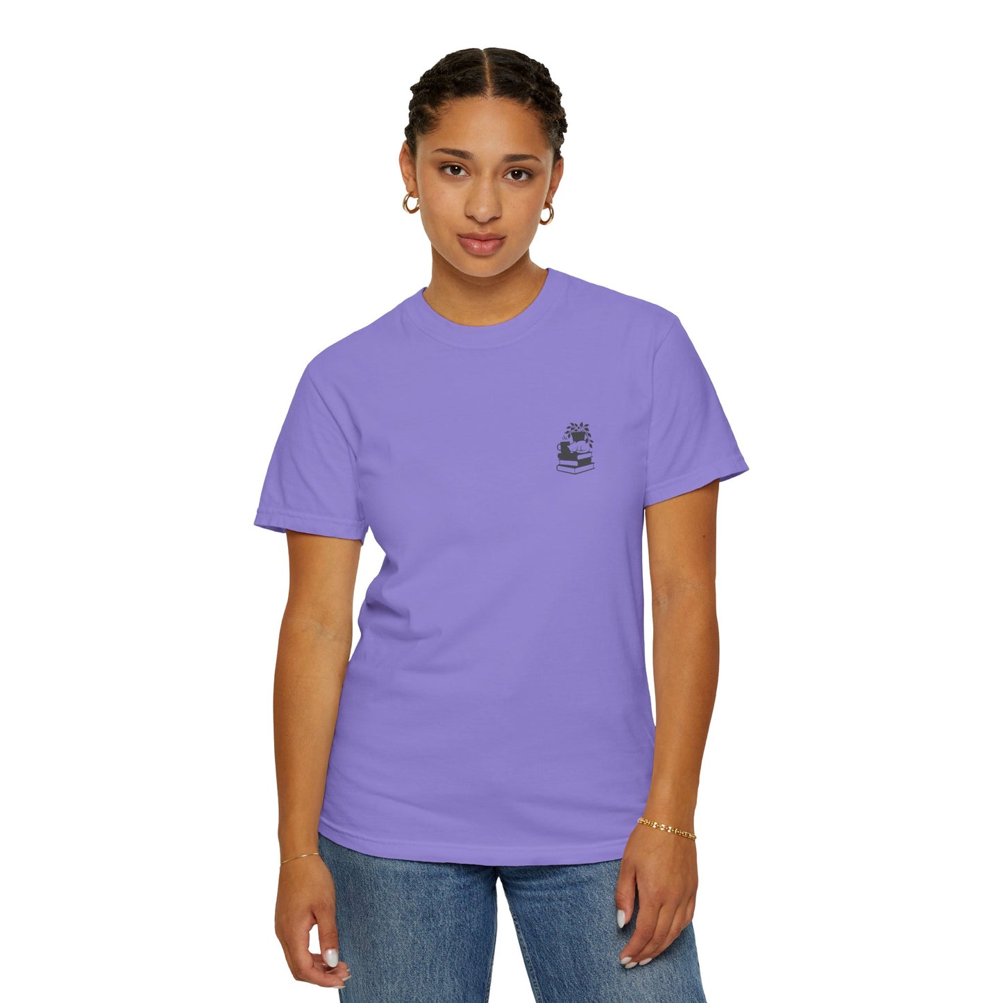 Cozy Cat on Books T-Shirt | Reading Tea Stack Illustration