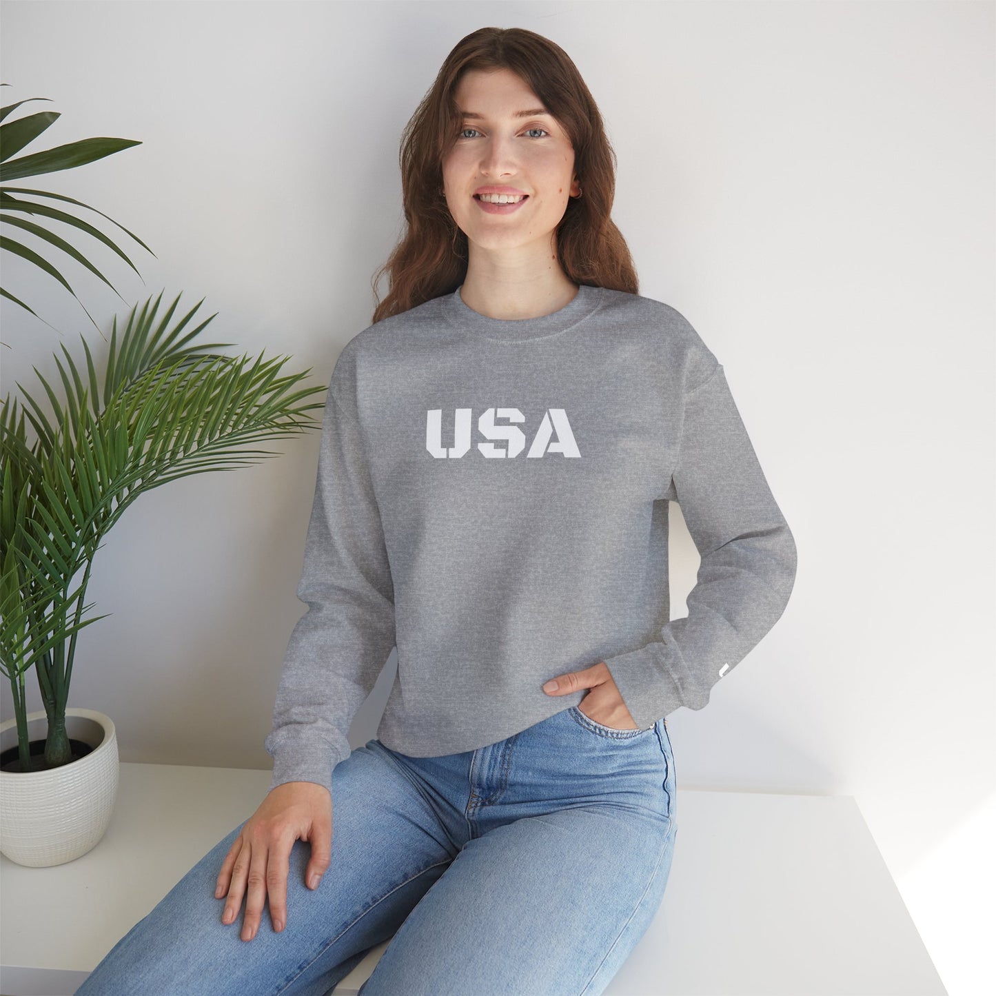 Cozy USA Unisex Crewneck Sweatshirt | Perfect Layering Piece for Every Season | Great Gift for Him/Her | Trendy Style for Casual Outings