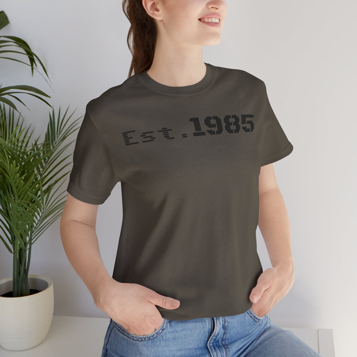 Est. 1985 Vintage Unisex Tee, Retro Birthday T-Shirt, Perfect Gift for 1980s Lovers, Casual Apparel, Timeless Style