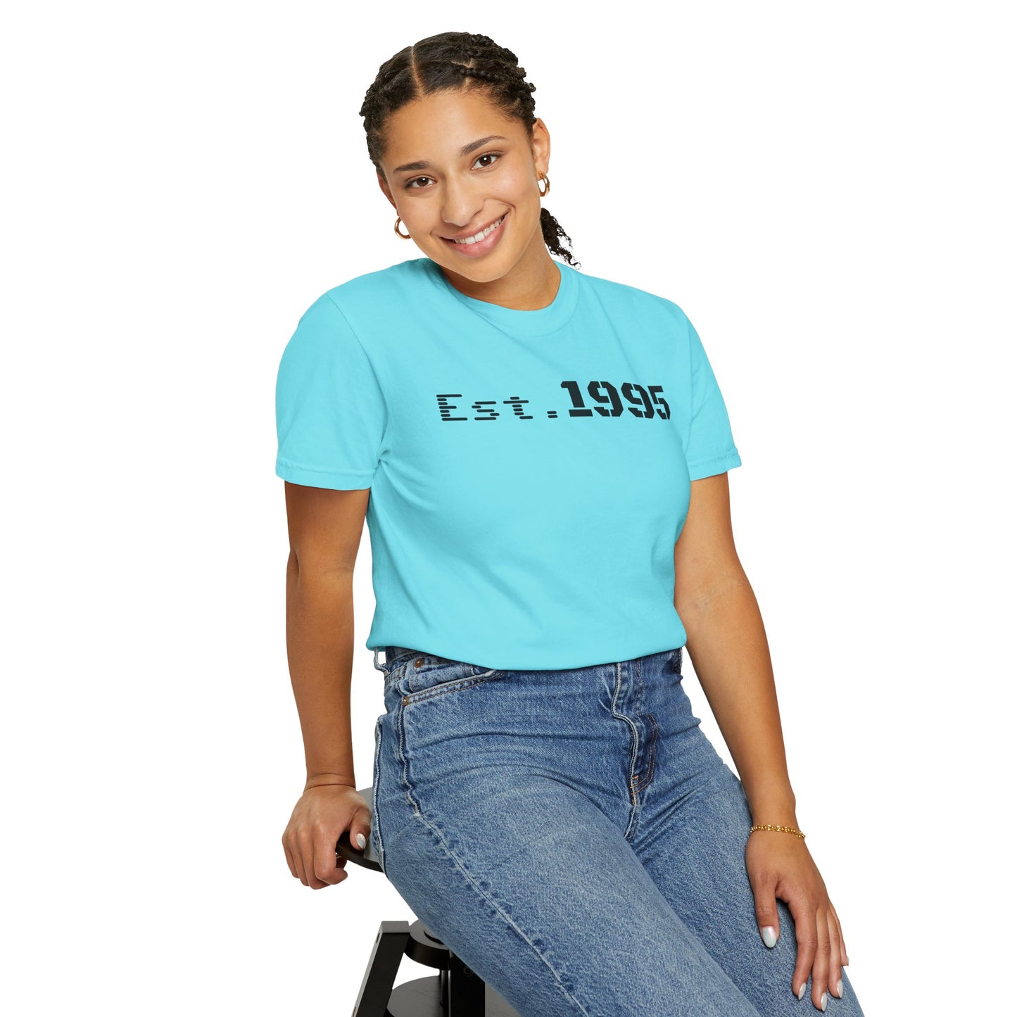Vintage Est. 1995 T-Shirt, Retro Unisex Tee, Perfect Gift for Birthdays, Casual Wear, Nostalgic Apparel - TRV