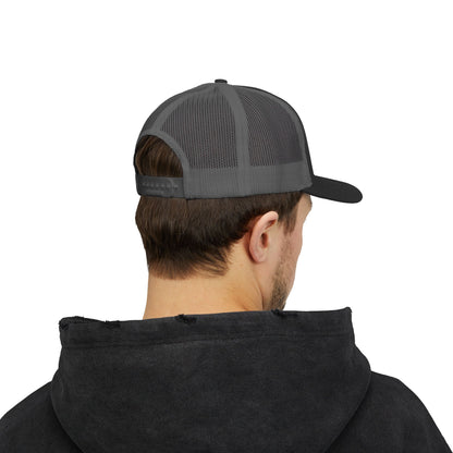 Retro 1986 Snapback Trucker Cap | Vintage Style Cap for Birthdays, Gifts, Sports, and Everyday Wear - TRV