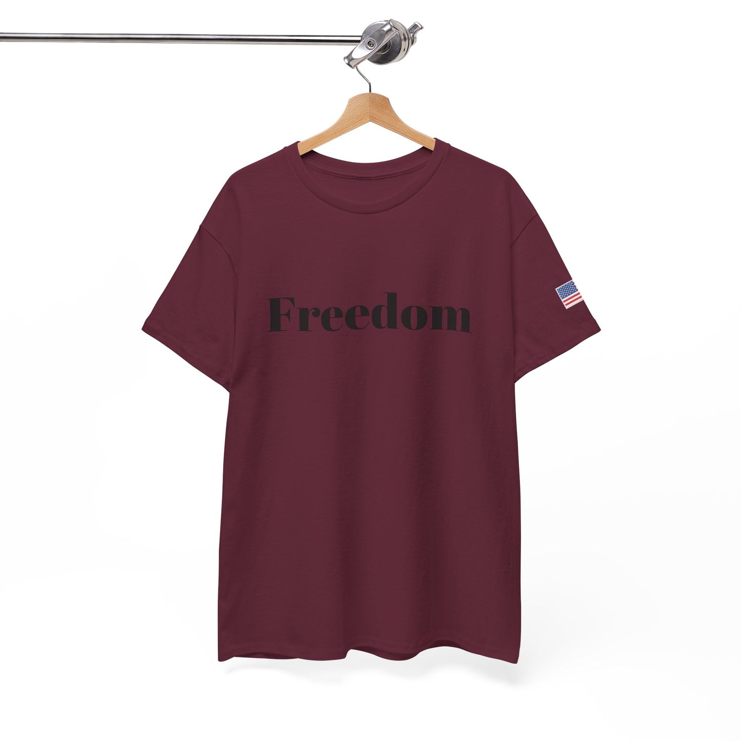 Freedom script tee | T-Shirt, American flag sleeve - TRV
