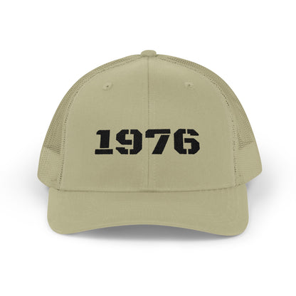 Vintage 1976 Snapback Trucker Cap, Retro Cap, Gift for Him, Casual Style Hat, Birthday Gift for 1976 Birth Year, Dad Hat - TRV