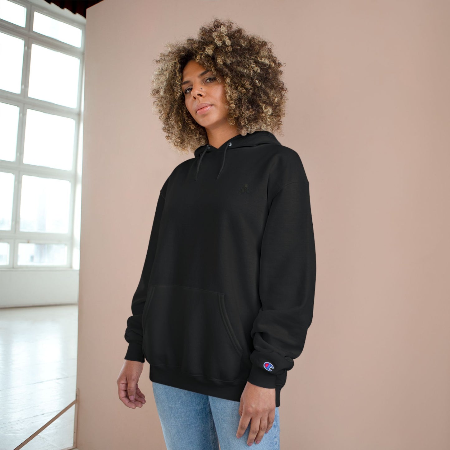 Werewolf Champion Hoodie - Edgy Graphic Sweatshirt for Gamers, Perfect for Gifts, Casual Wear, Fall Fashion, Anime Lovers