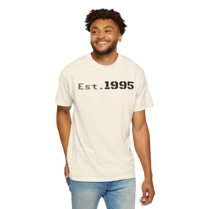 Vintage Est. 1995 T-Shirt, Retro Unisex Tee, Perfect Gift for Birthdays, Casual Wear, Nostalgic Apparel - TRV