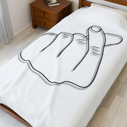 Cozy Velveteen Plush Blanket with Heart Gesture Design - Perfect for Gifts & Home Decor - TRV
