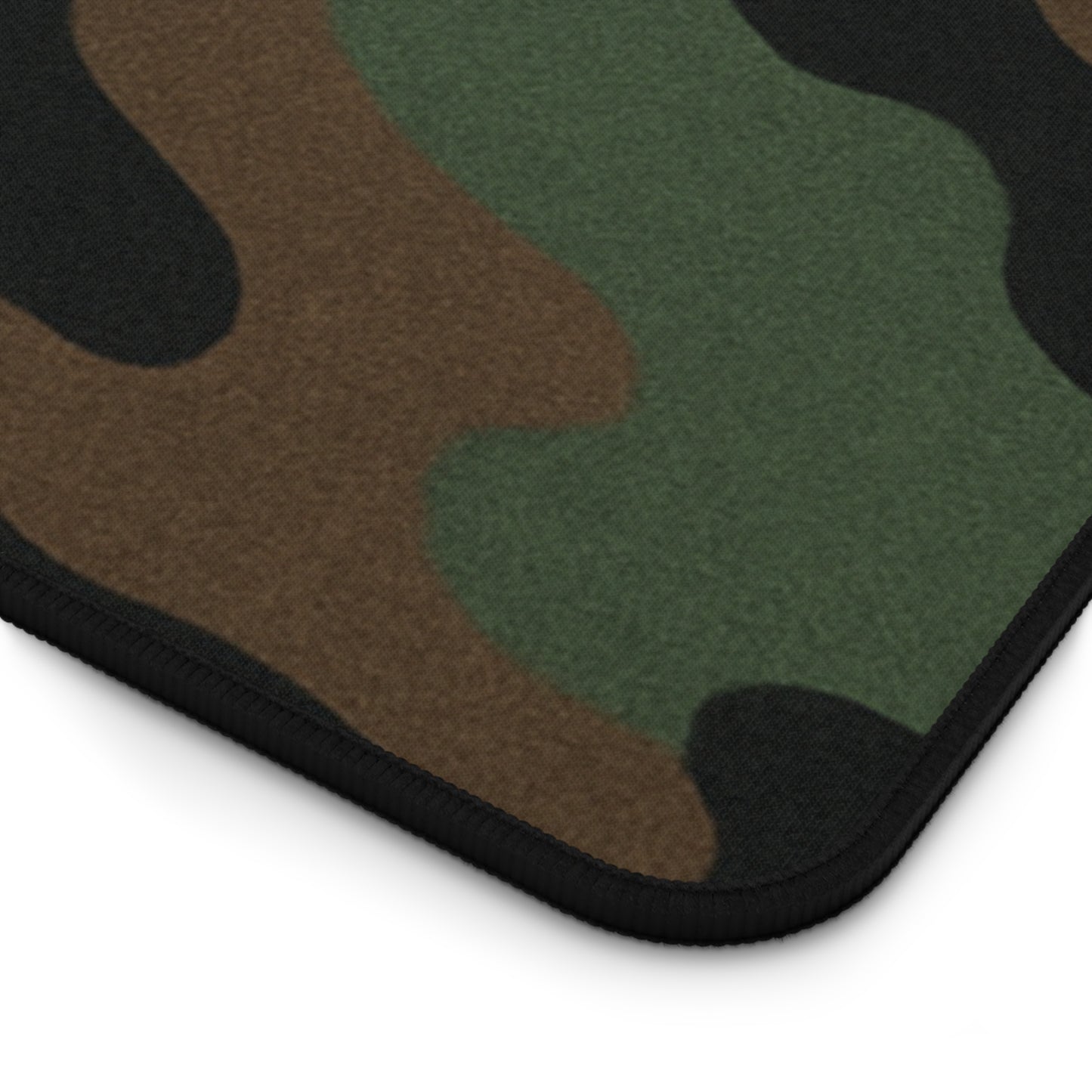 Camouflage Desk Mat - Stylish Workspace Decor, Gamer Mouse Pad, Home Office Accessory, Military Theme, Durable and Functional - TRV
