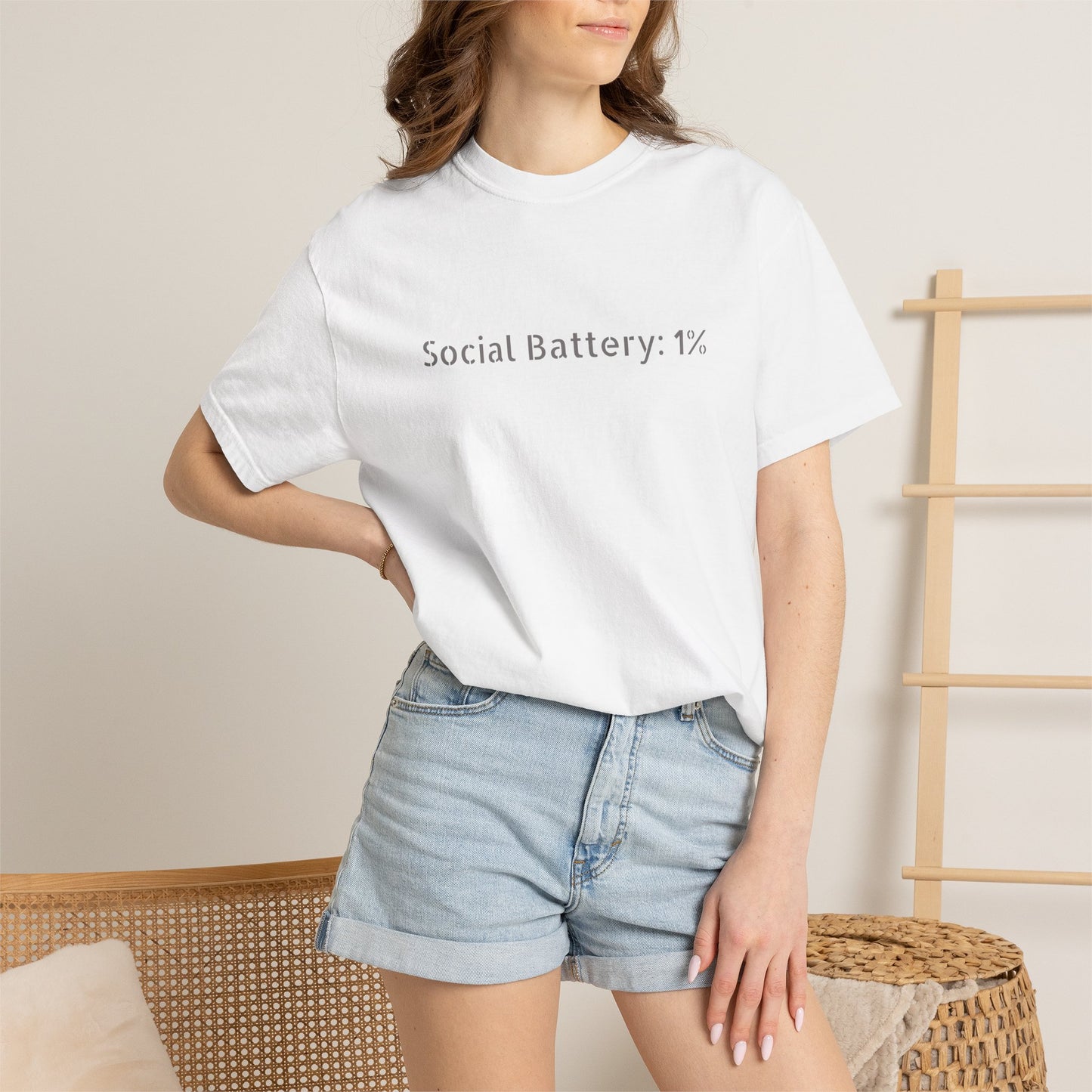 Social Battery 1% T-shirt | Introvert Funny Text Tee