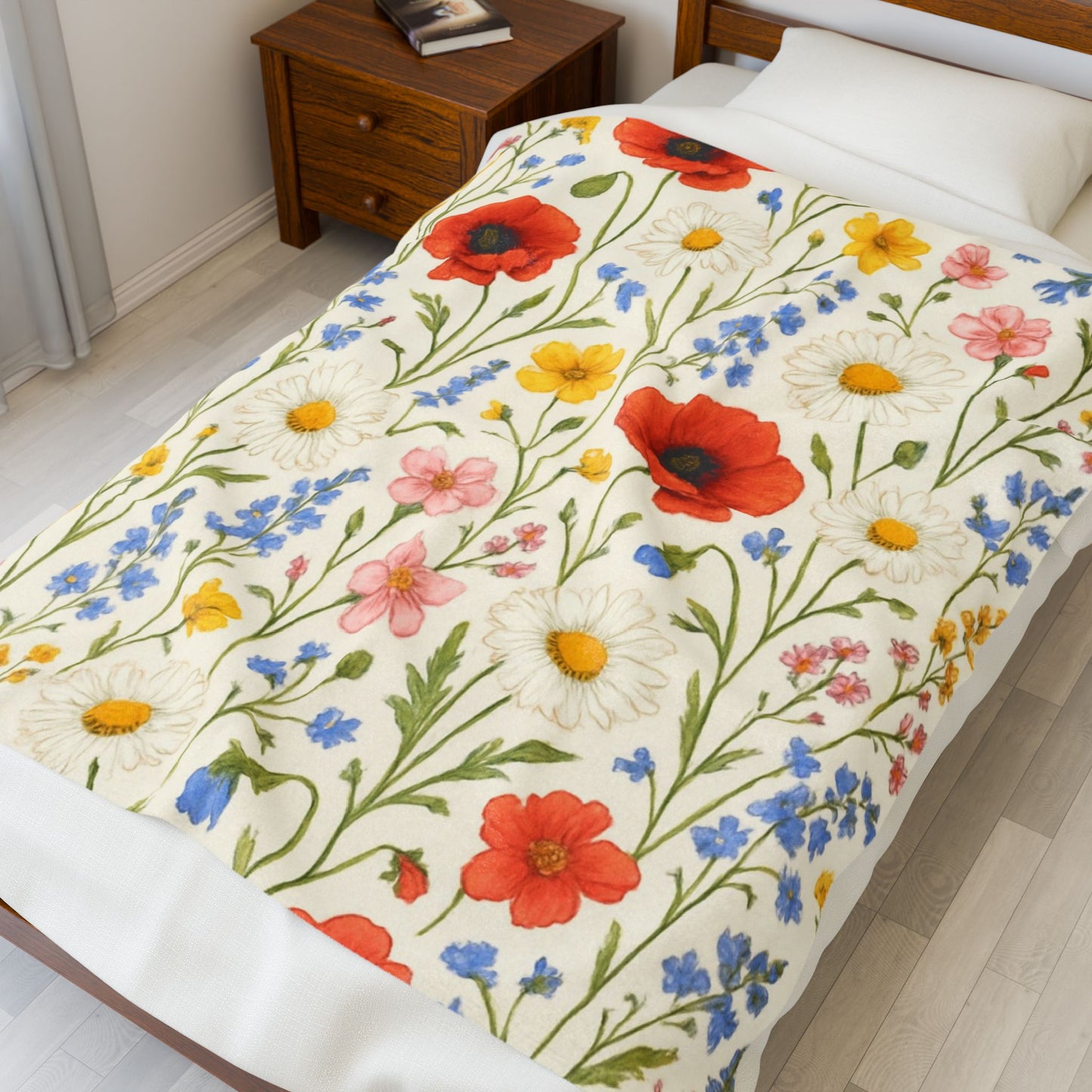 Wildflower Meadow Velveteen Plush Blanket | Poppy Daisy Floral Throw - TRV