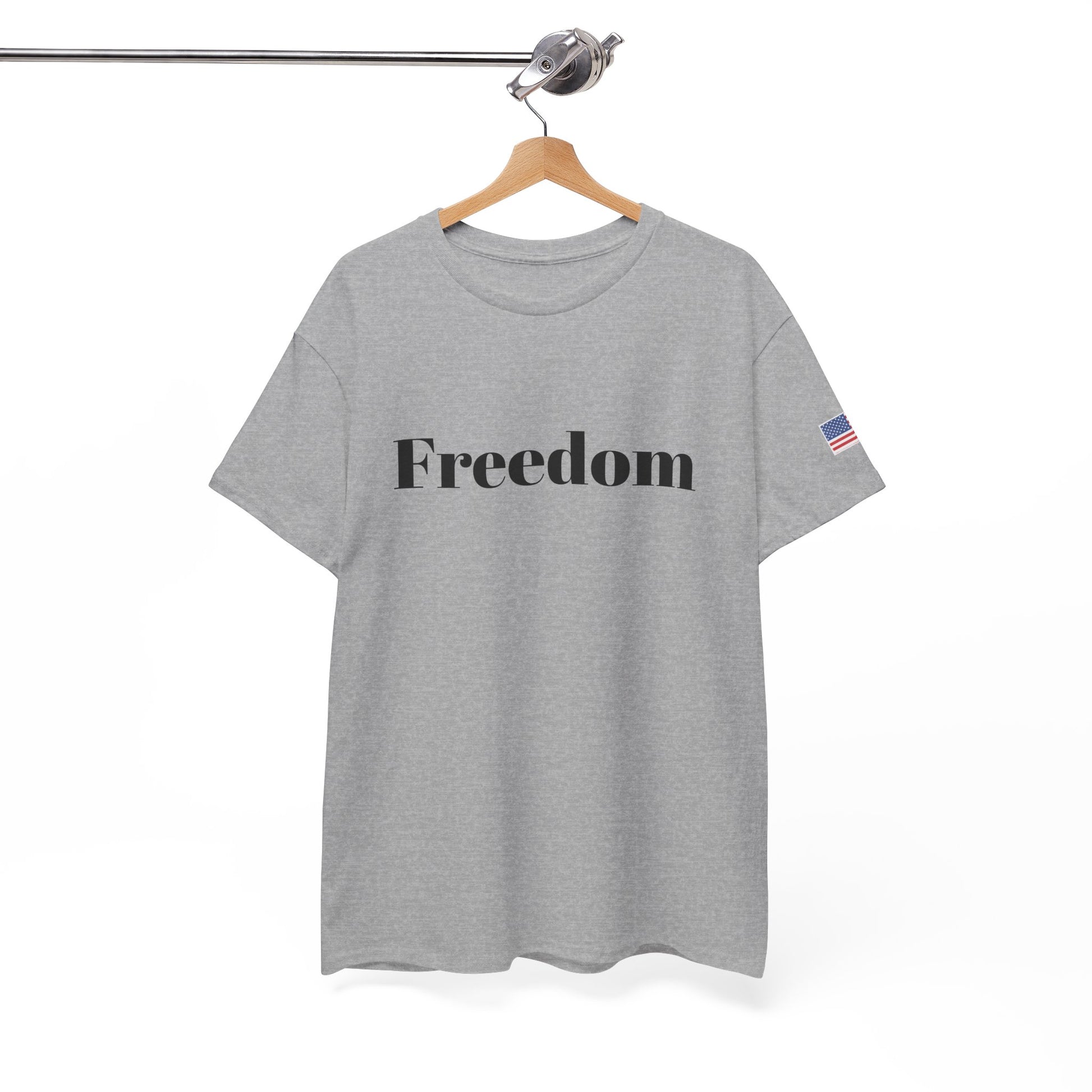 Freedom script tee | T-Shirt, American flag sleeve - TRV