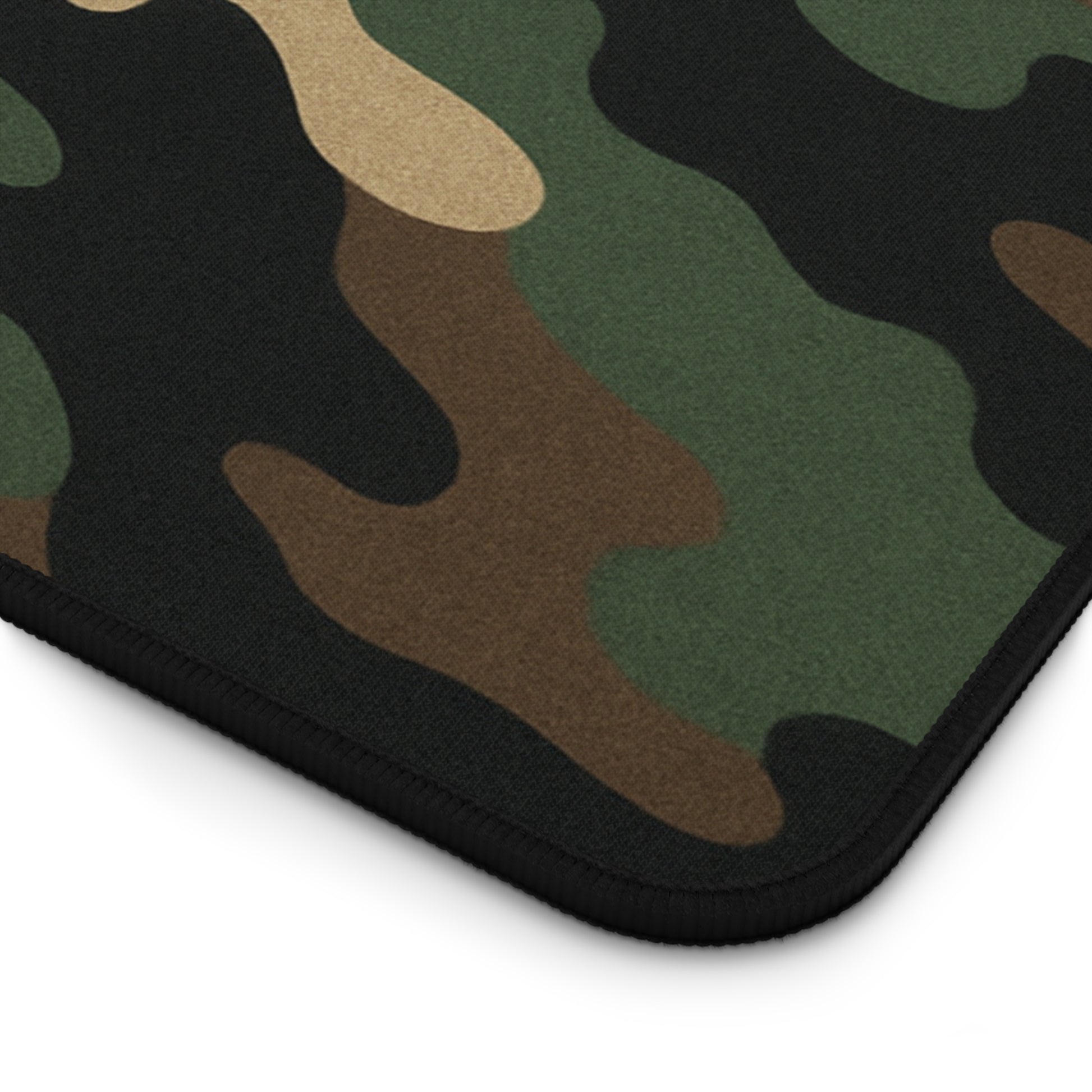 Camouflage Desk Mat - Stylish Workspace Decor, Gamer Mouse Pad, Home Office Accessory, Military Theme, Durable and Functional - TRV