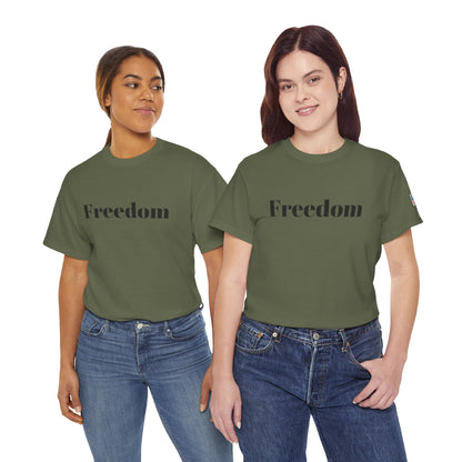 Freedom script tee | T-Shirt, American flag sleeve - TRV