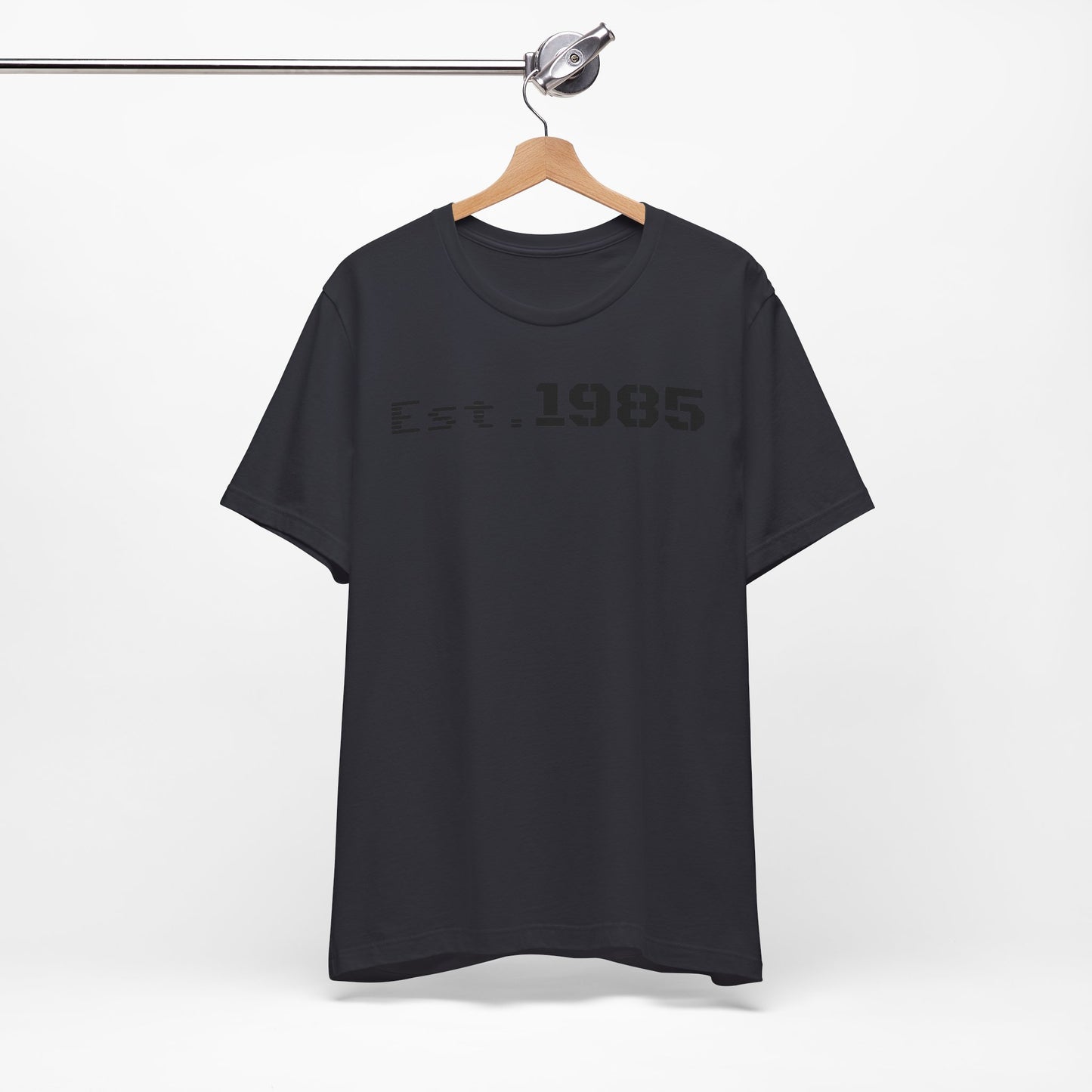Est. 1985 Vintage Unisex Tee, Retro Birthday T-Shirt, Perfect Gift for 1980s Lovers, Casual Apparel, Timeless Style