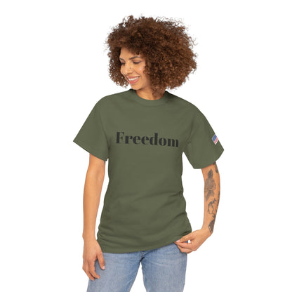 Freedom script tee | T-Shirt, American flag sleeve - TRV